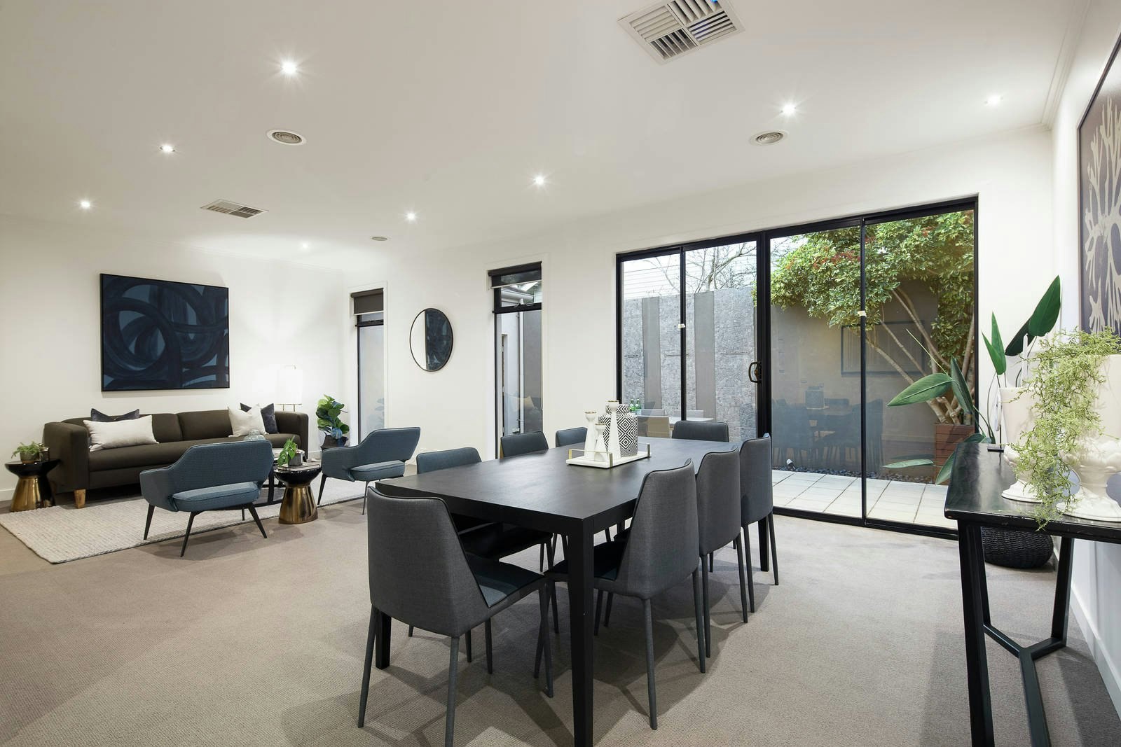 6 Kardinia Road, Glen Iris, VIC