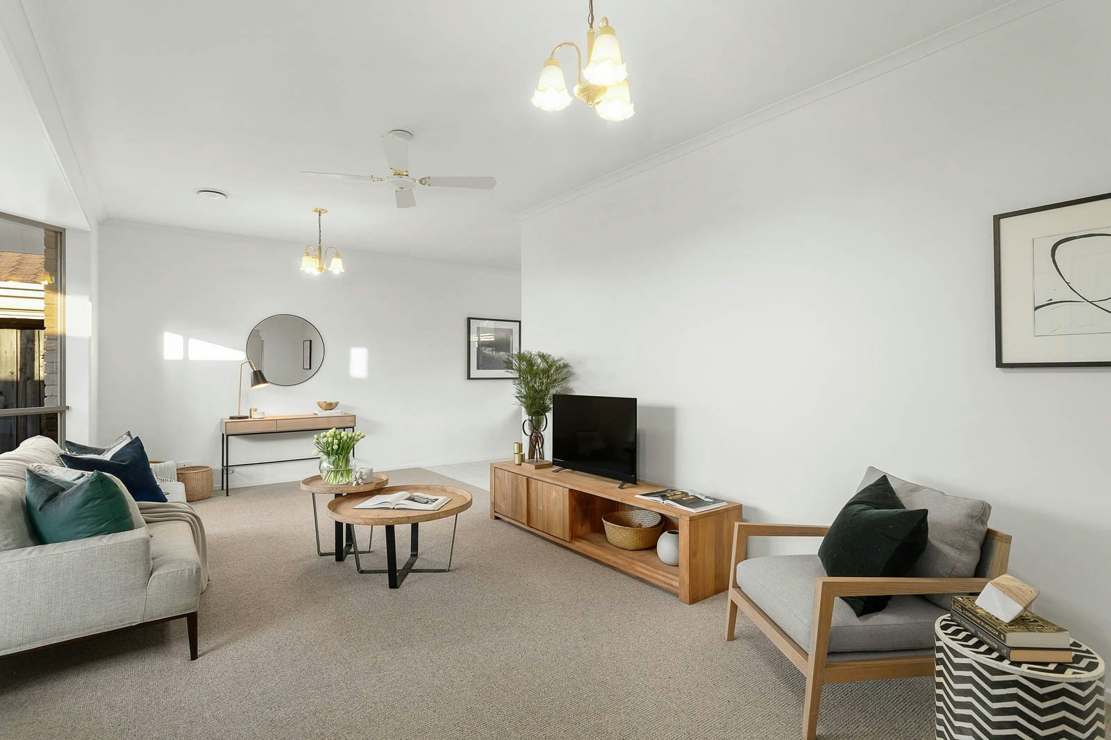 2/52 Tudor Street, Bentleigh East, VIC