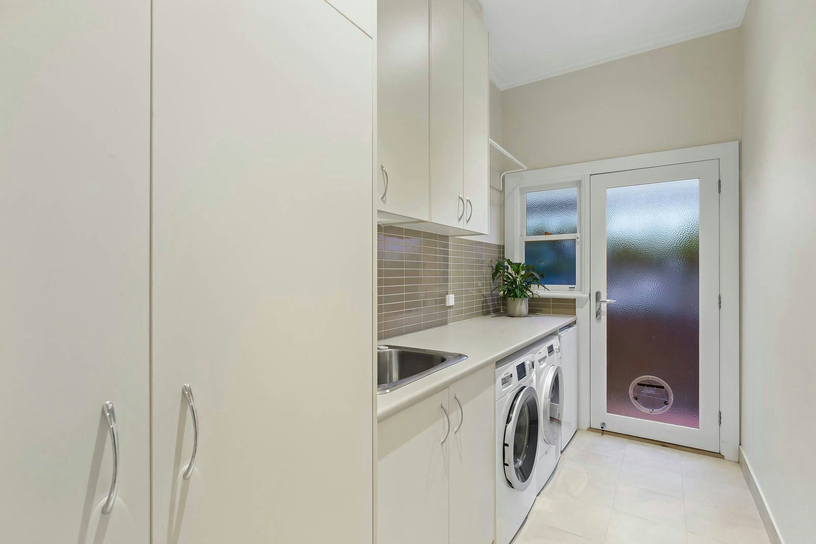 12 Wallis Avenue, Glen Iris, VIC