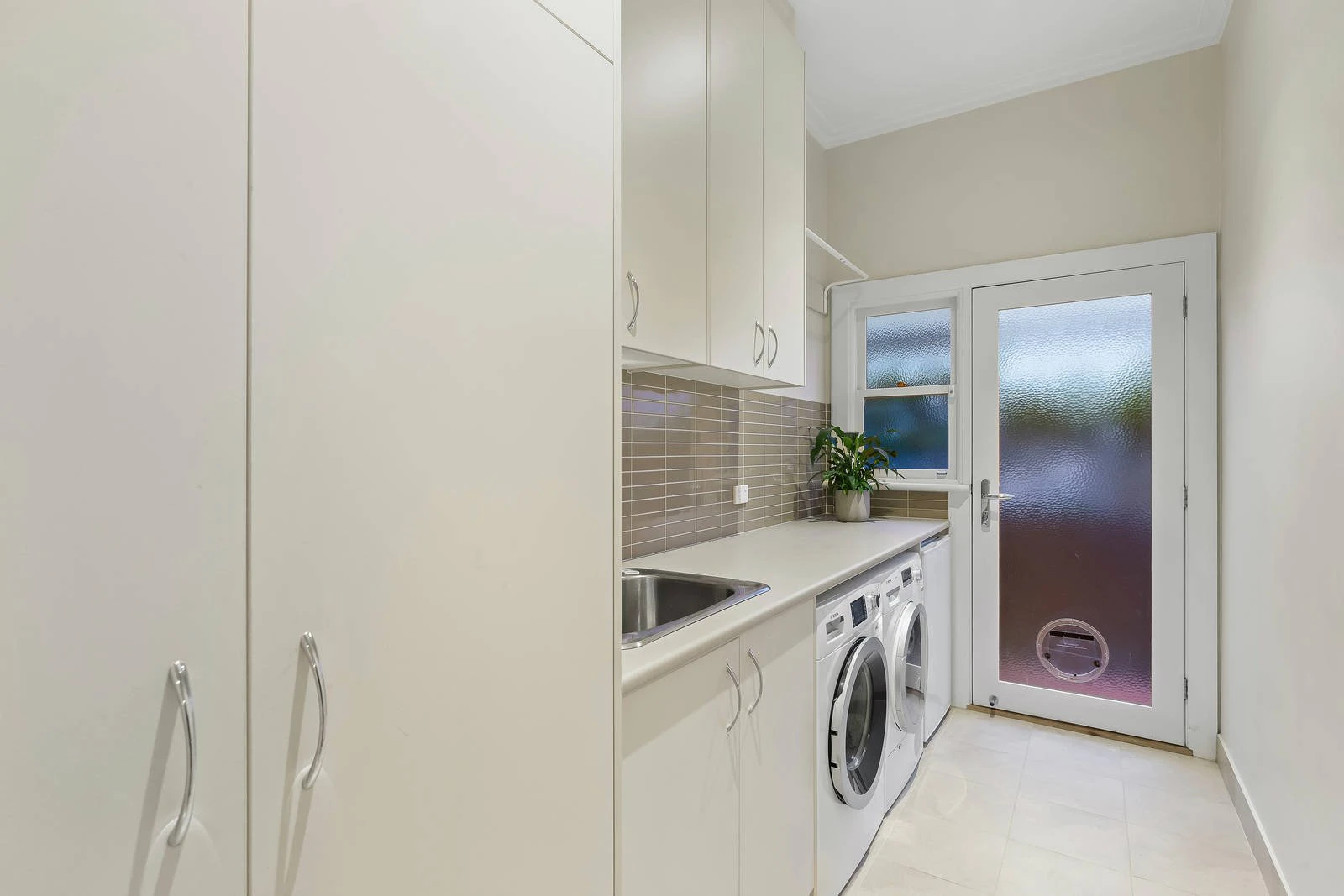 12 Wallis Avenue, Glen Iris, VIC