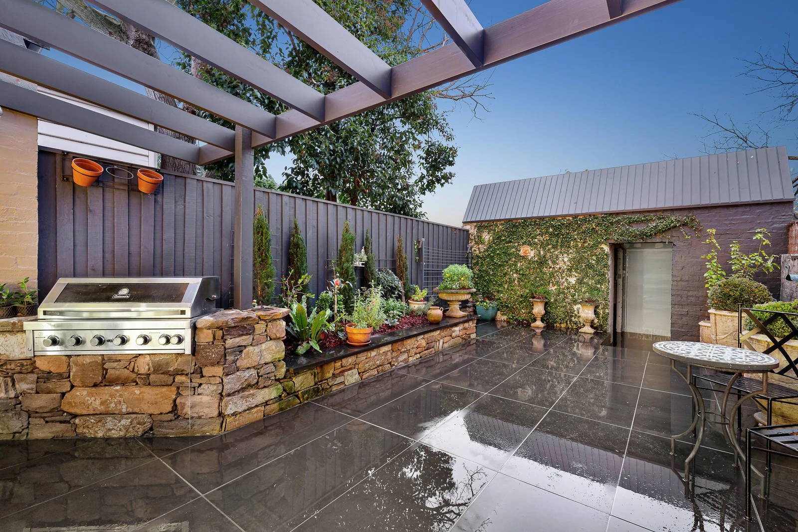 2 Kinkora Road, Hawthorn, VIC