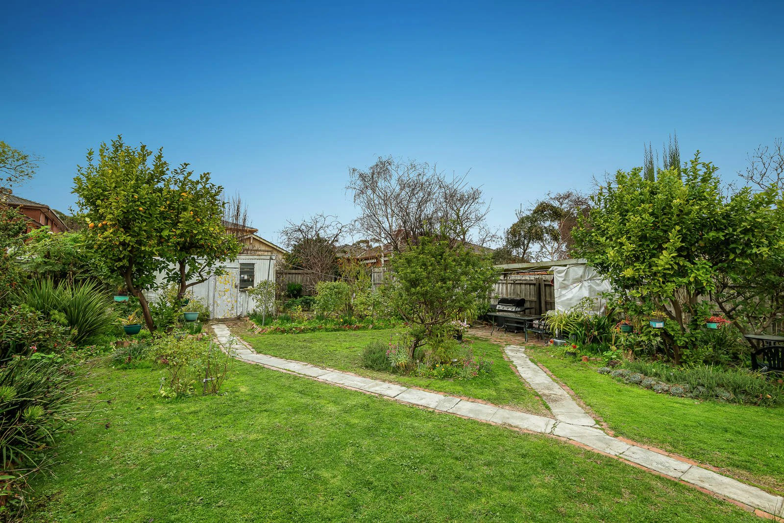 8 Weir Street, Kew, VIC