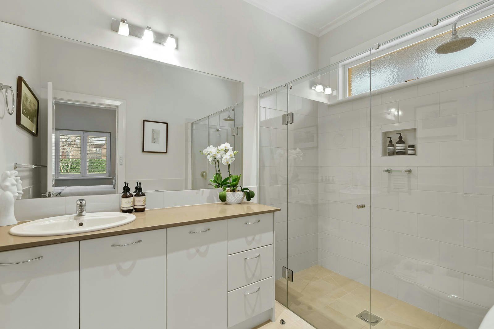 12 Wallis Avenue, Glen Iris, VIC