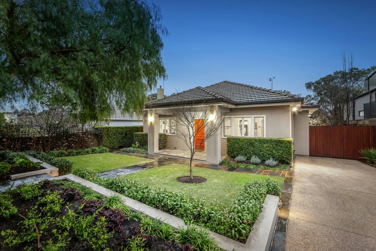 12 Wallis Avenue, Glen Iris, VIC