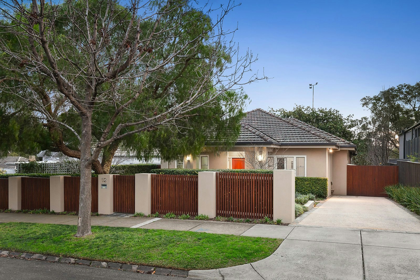 12 Wallis Avenue, Glen Iris, VIC