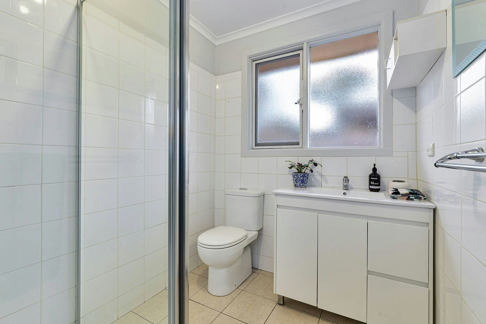 6 Davie Avenue, Cheltenham, VIC