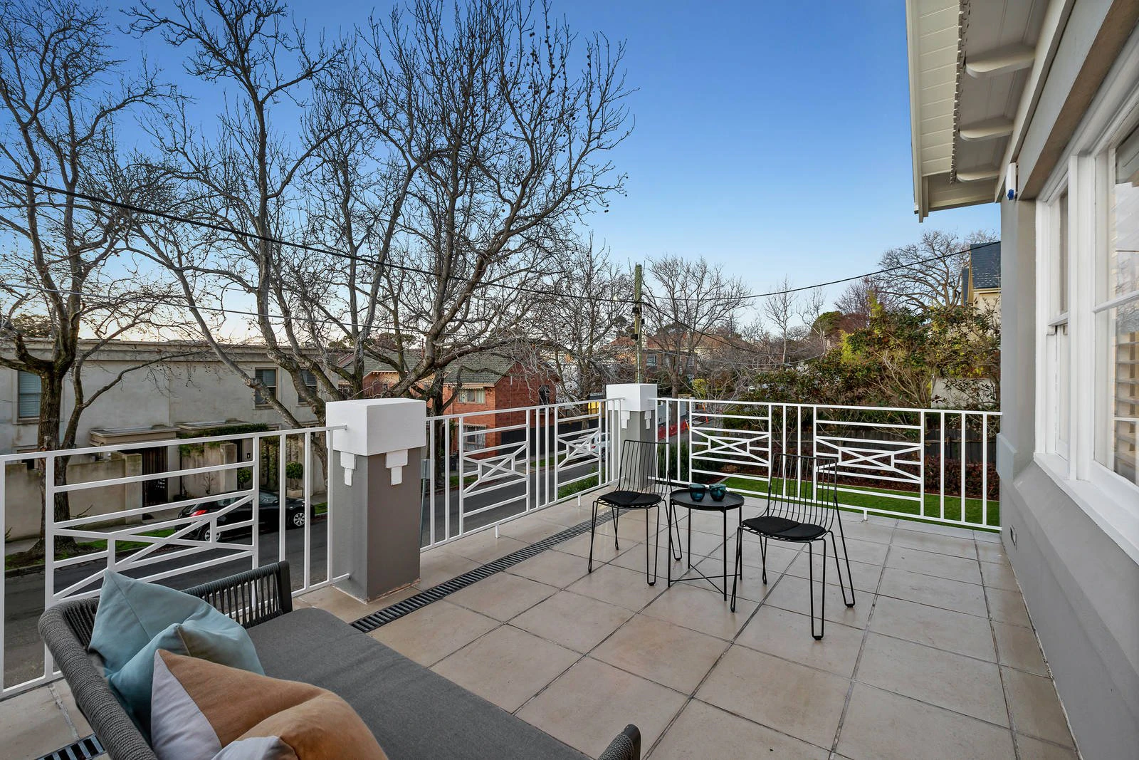 4 Monomeath Avenue, Toorak, VIC