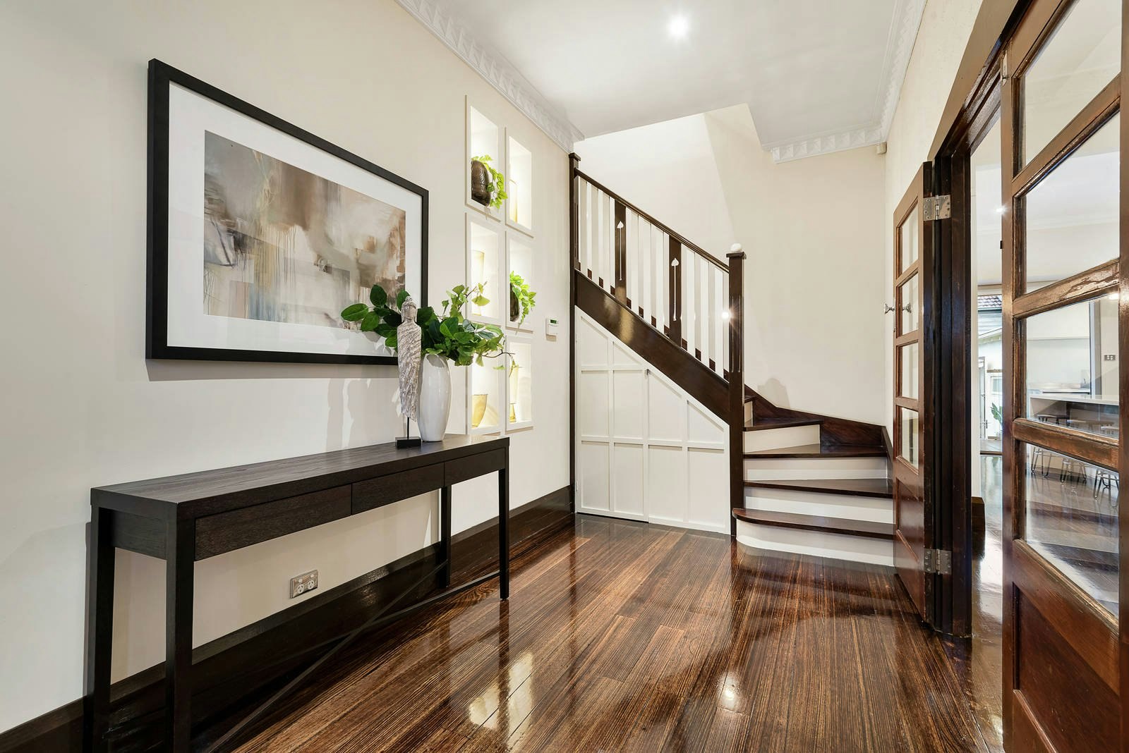 18 Bridge Street, Hampton, VIC