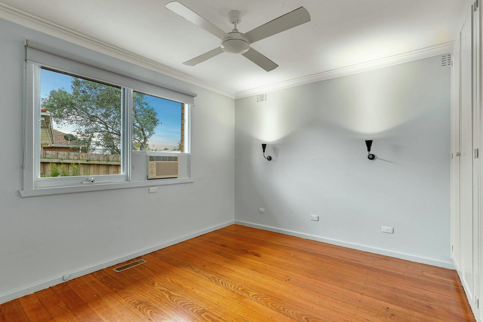 6 Davie Avenue, Cheltenham, VIC