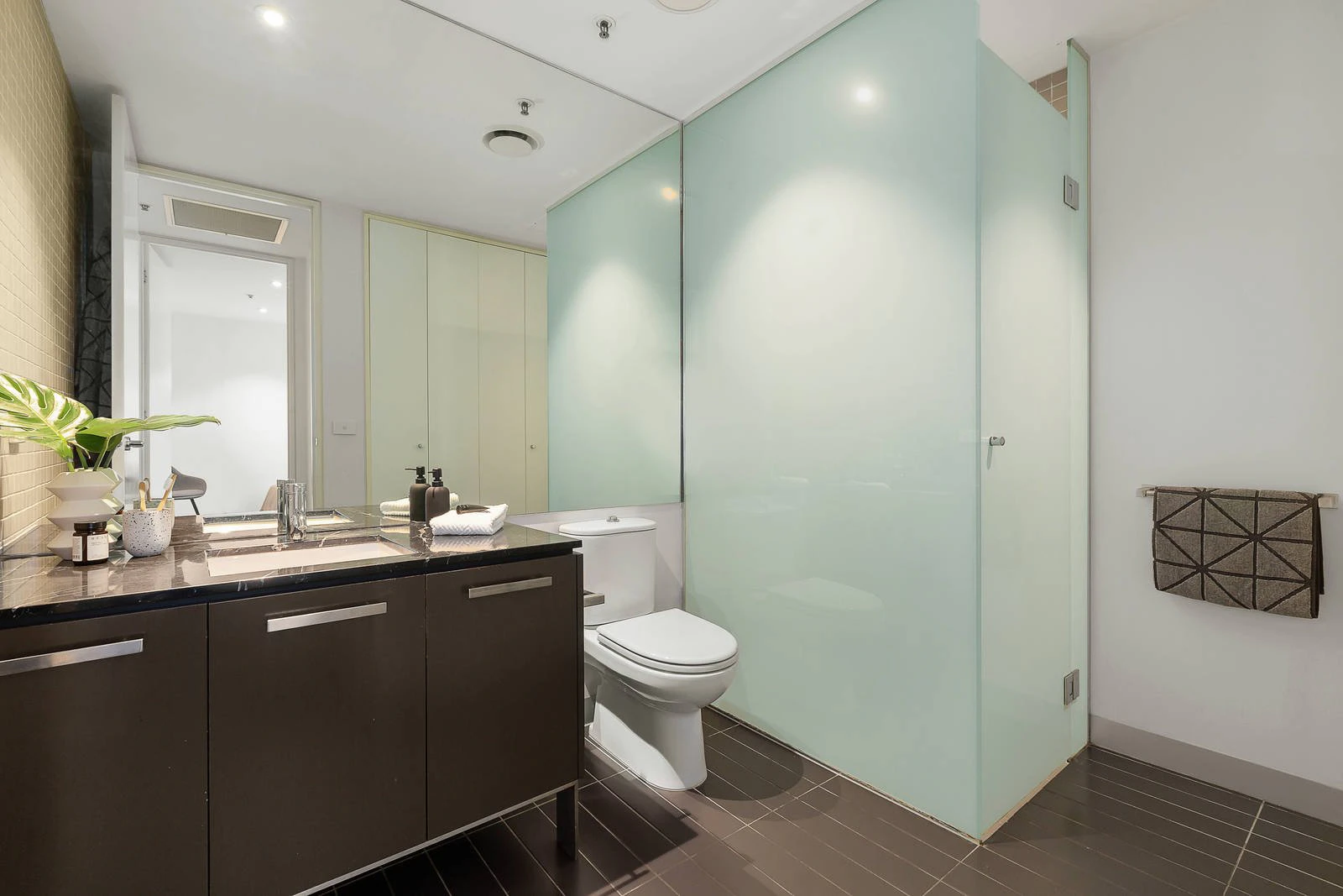 510/1 Roy Street, Melbourne, VIC