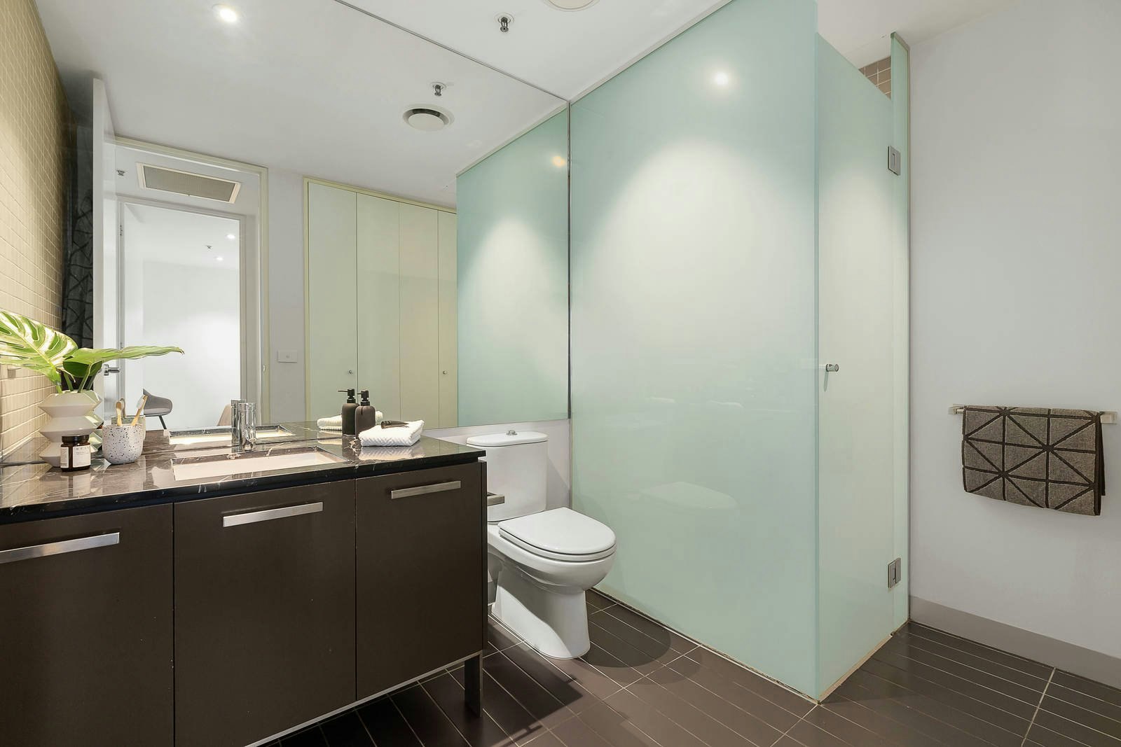 510/1 Roy Street, Melbourne, VIC