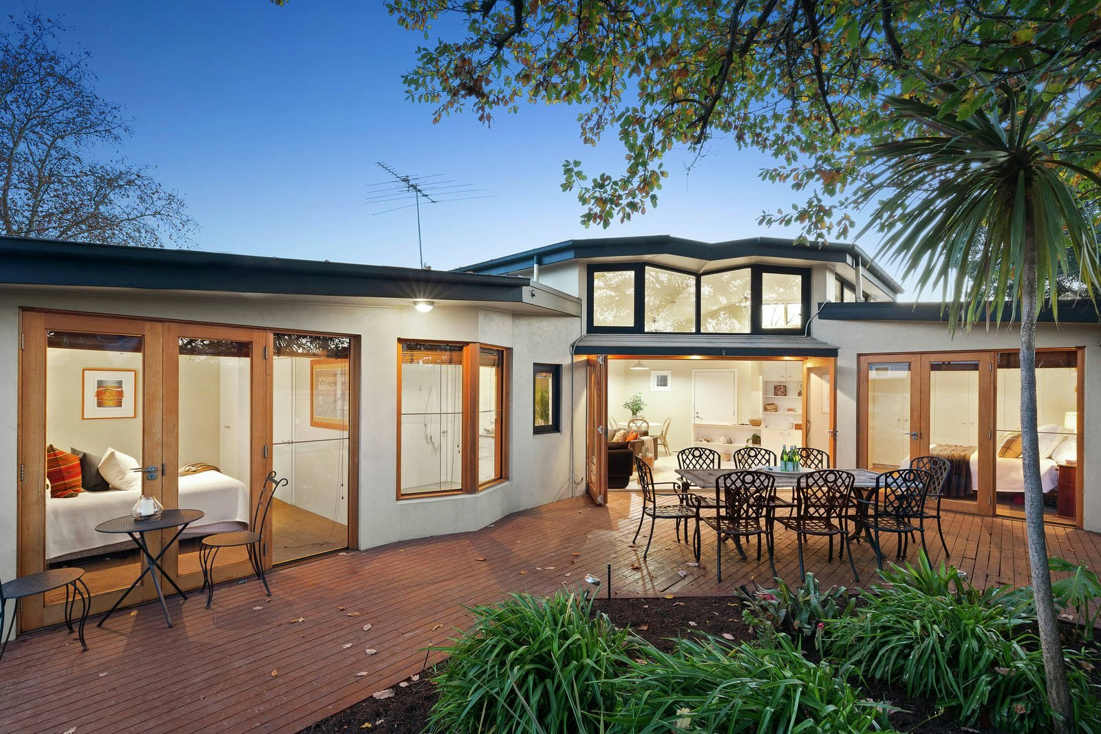 8 Raleigh Street, Malvern, VIC