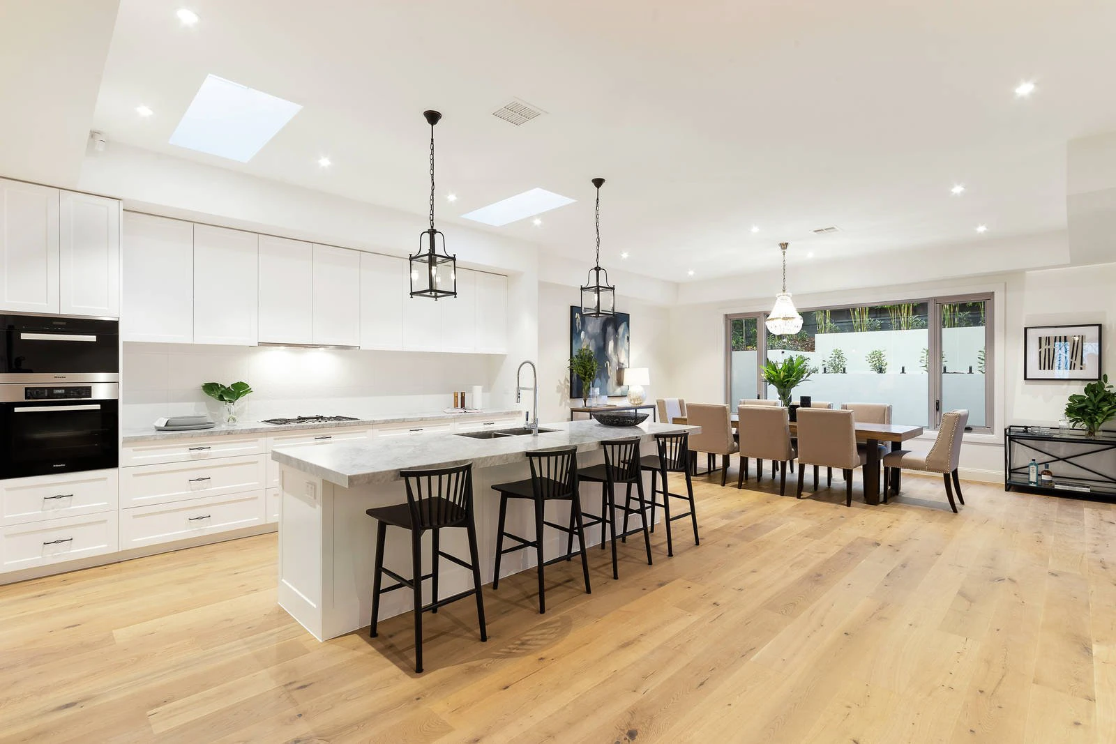 933 Toorak Road, Camberwell, VIC