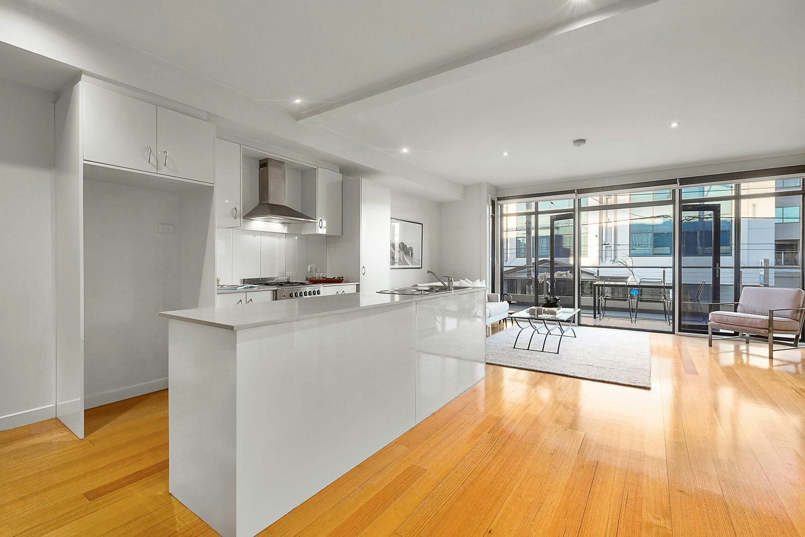 8/443 Burke Road, Glen Iris, VIC