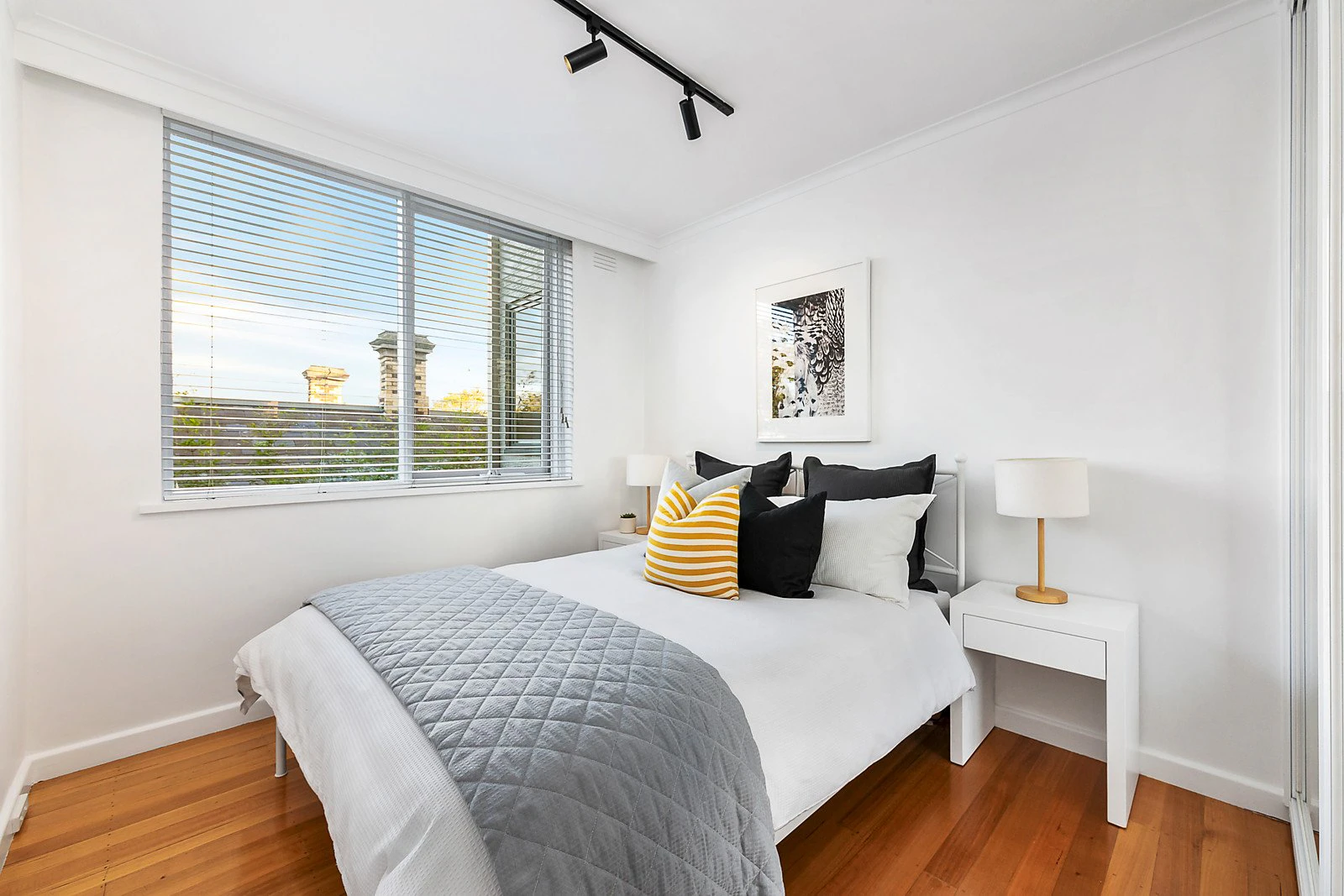 8/187 Auburn Road, Hawthorn, VIC