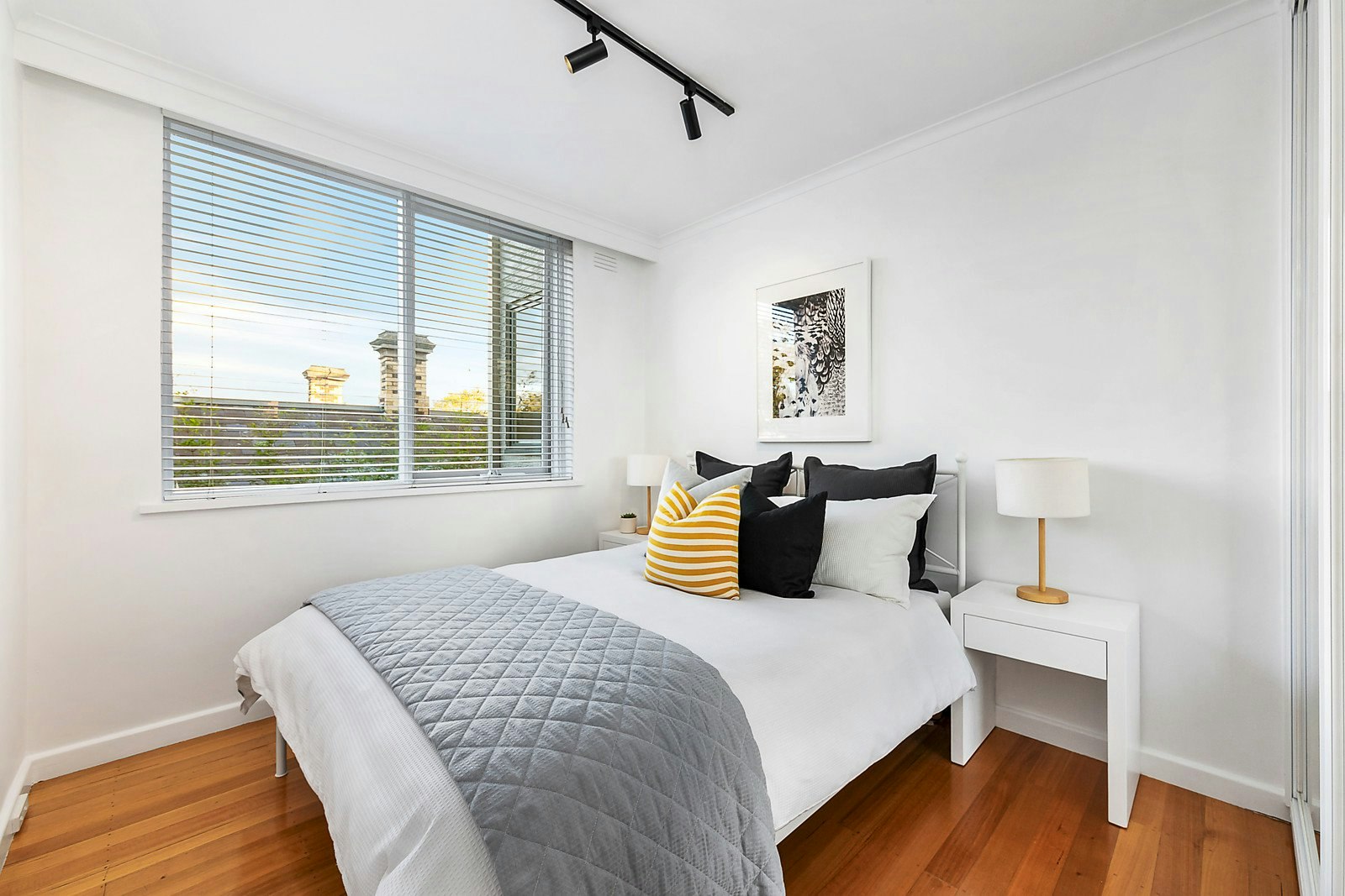 8/187 Auburn Road, Hawthorn, VIC