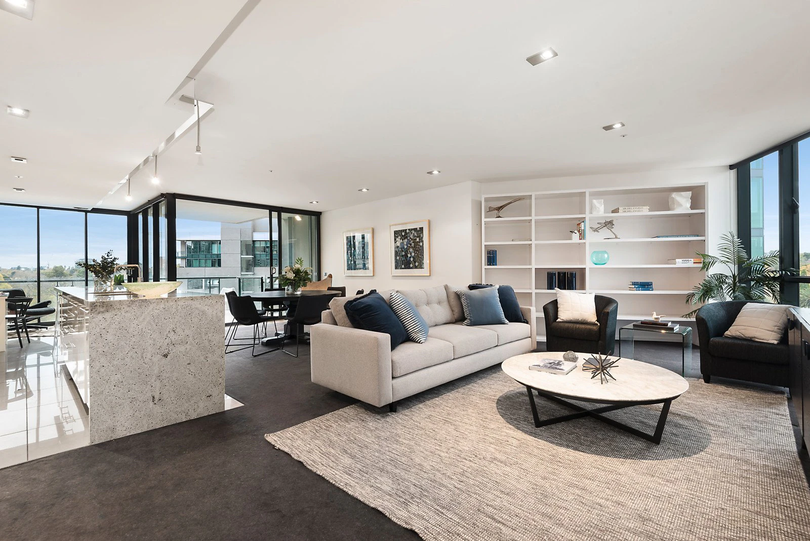 807/250 St Kilda Road, Southbank, VIC