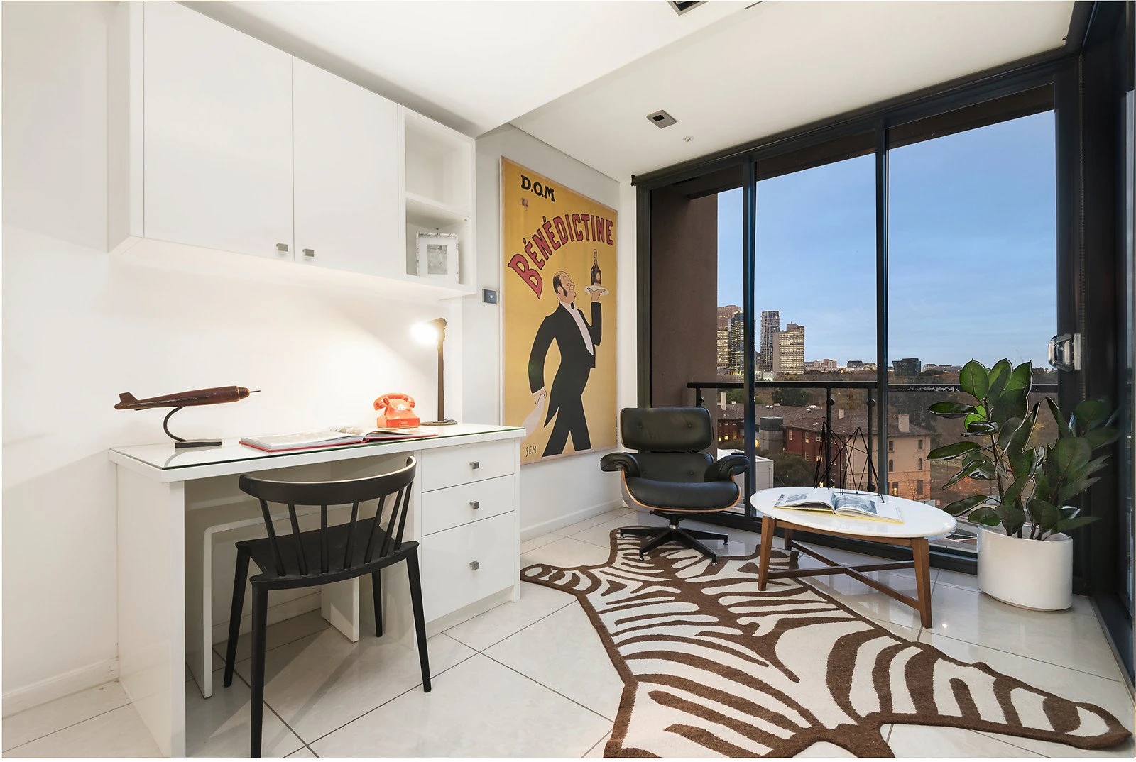 807/250 St Kilda Road, Southbank, VIC