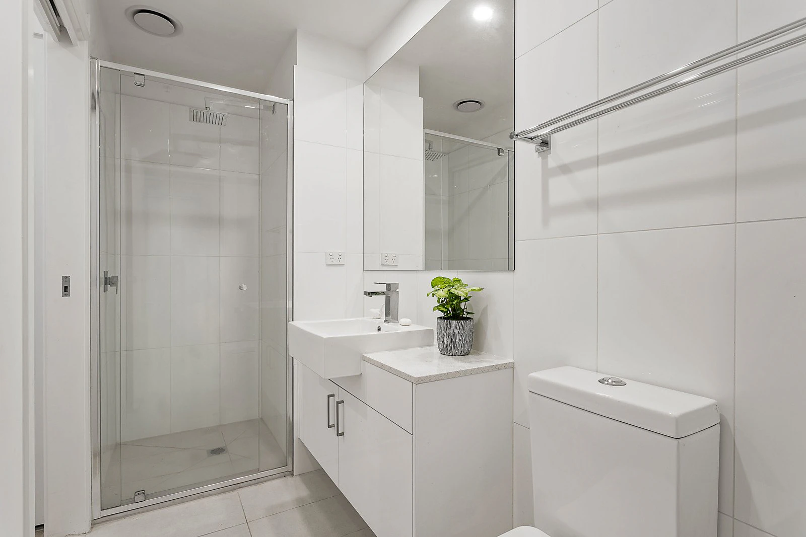 18/849 Burwood Road, Hawthorn East, VIC