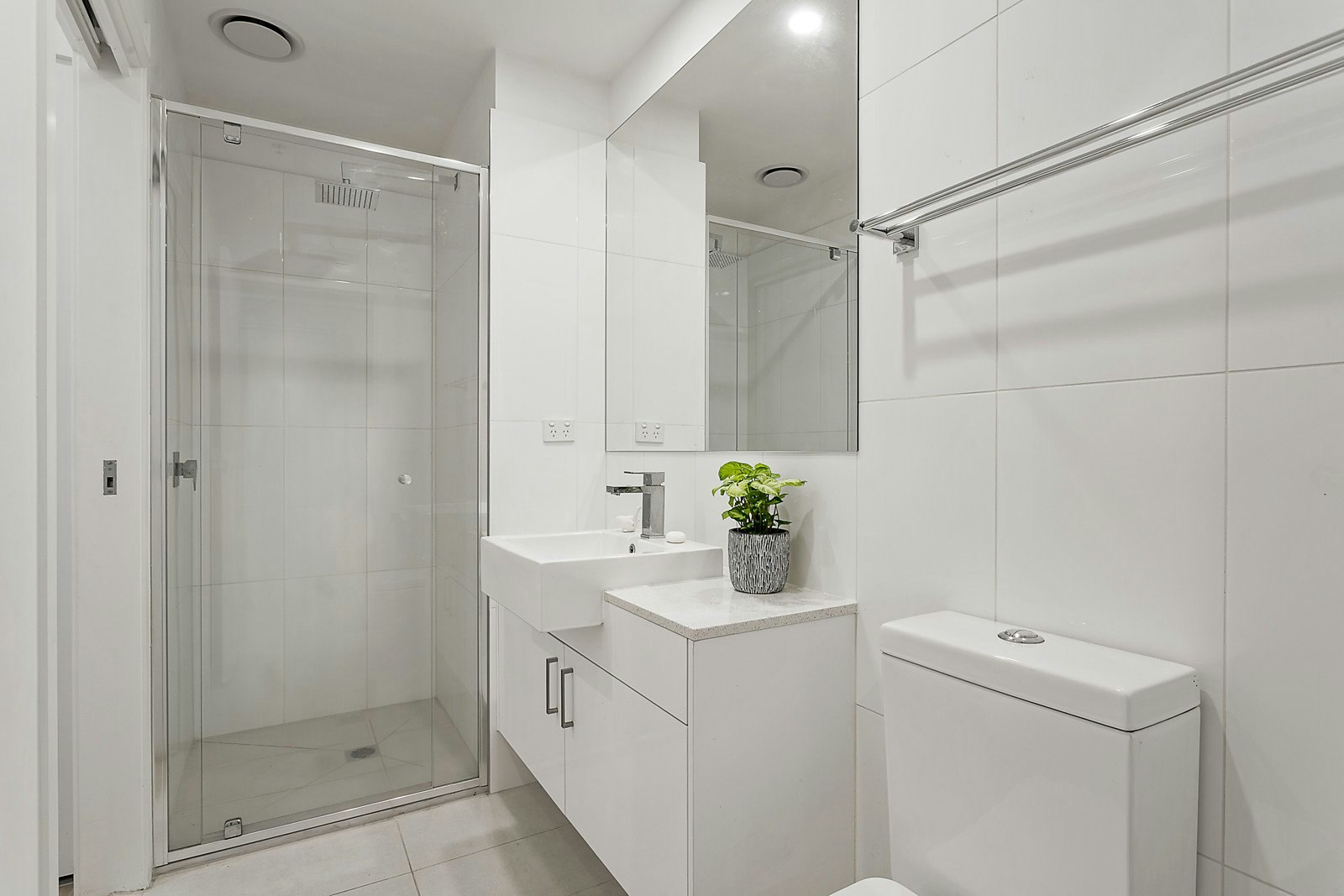 18/849 Burwood Road, Hawthorn East, VIC