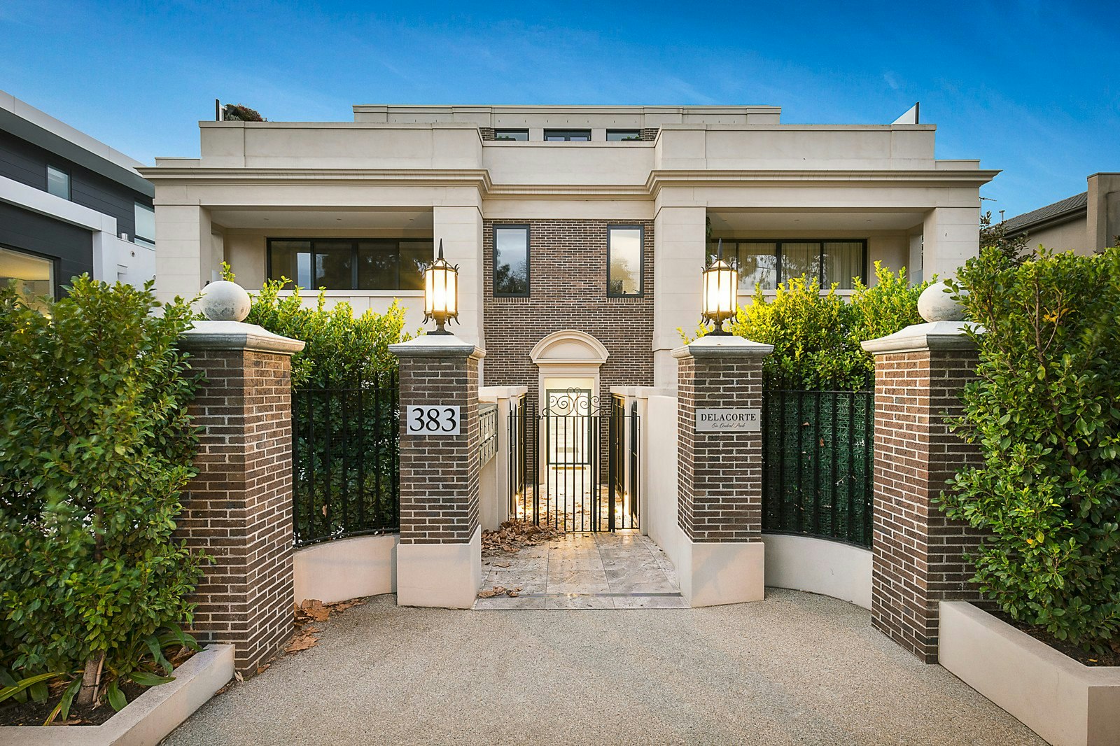 2/383 Wattletree Road, Malvern East, VIC