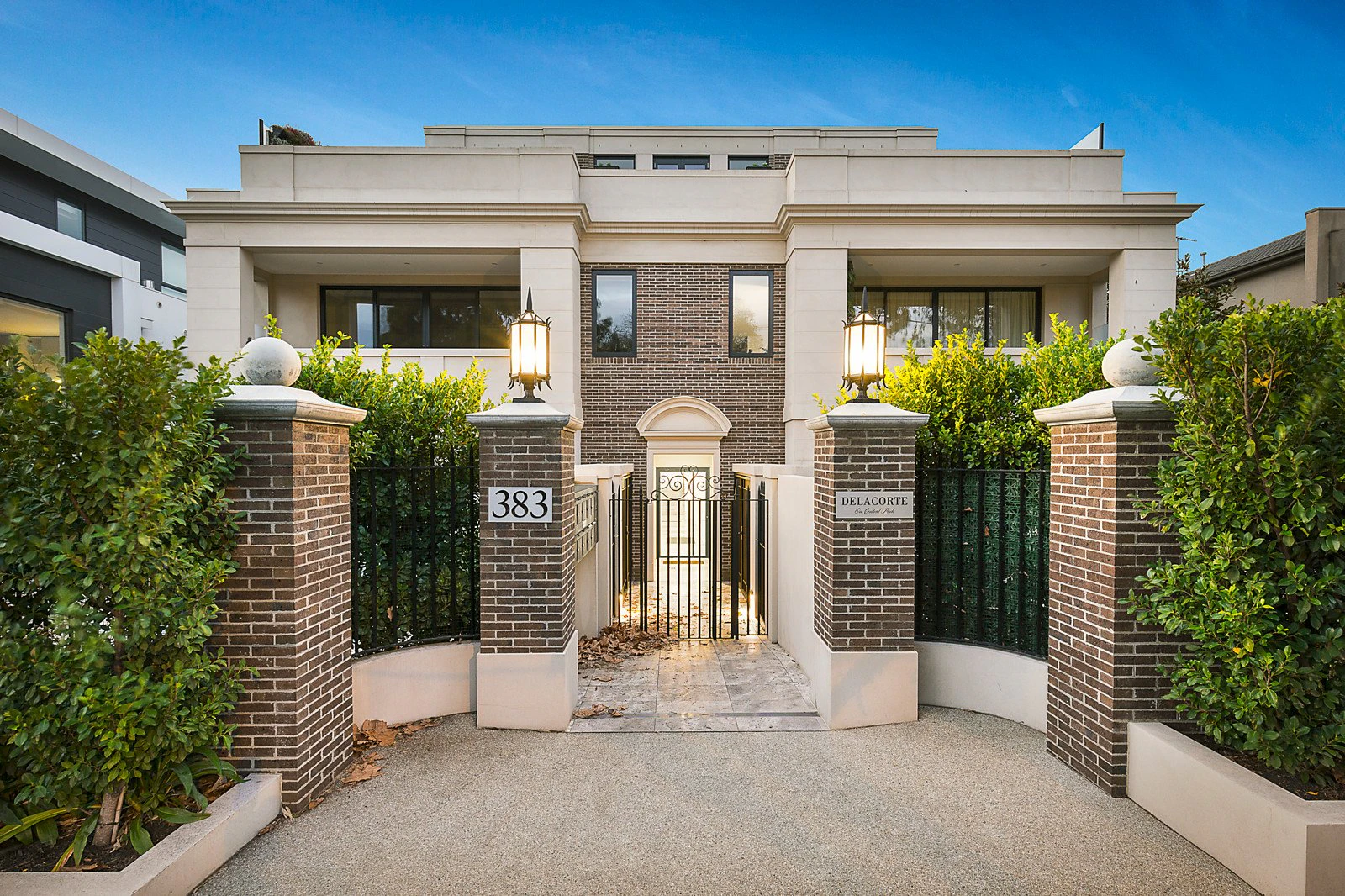2/383 Wattletree Road, Malvern East, VIC