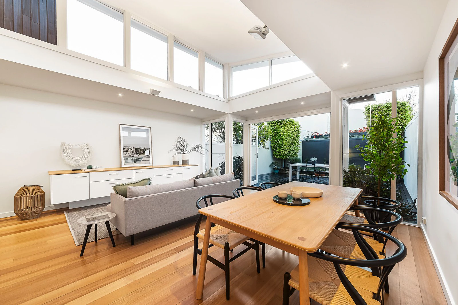 201 Albert Street, Port Melbourne, VIC