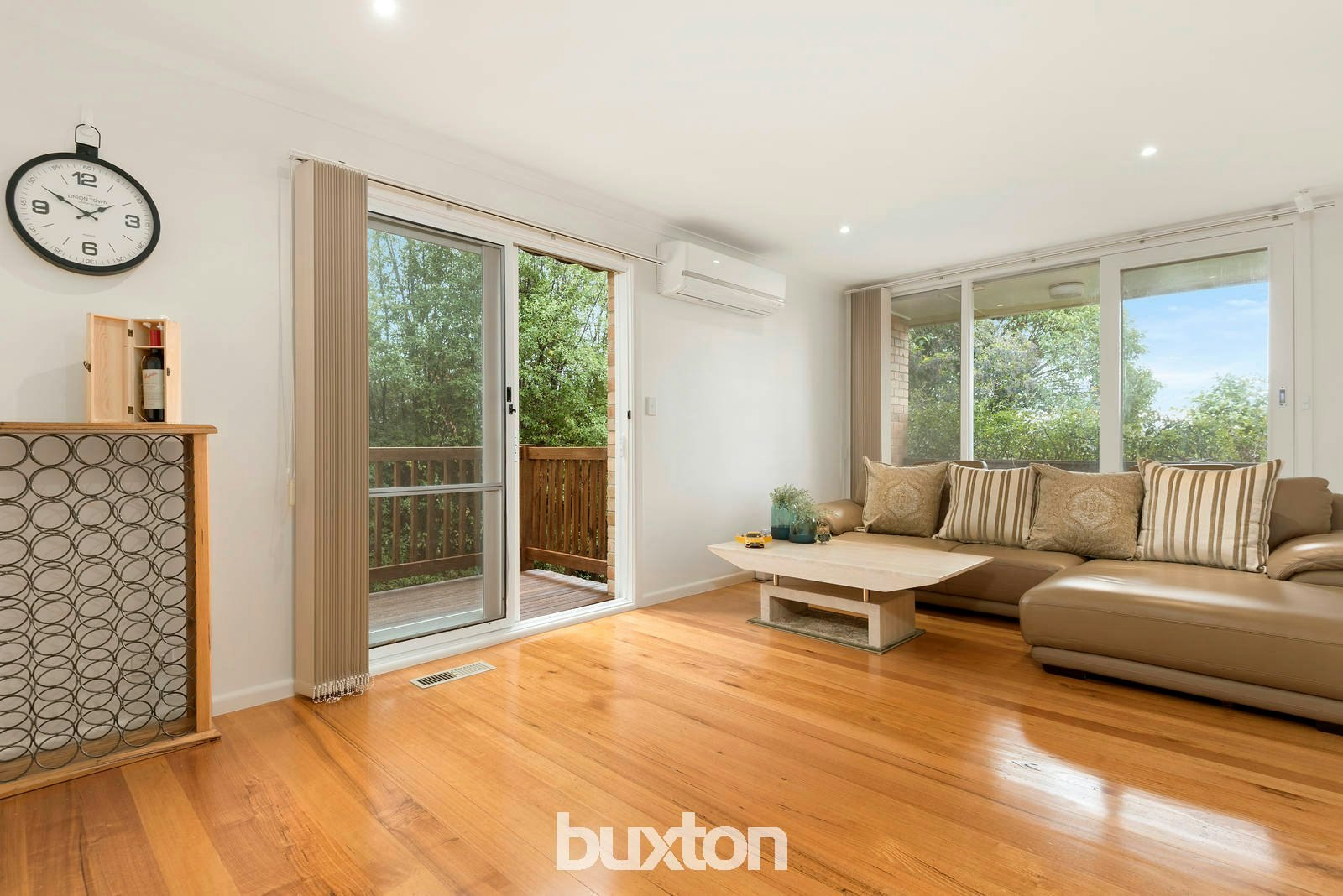 17 Vivianne Avenue, Mont Albert North, VIC