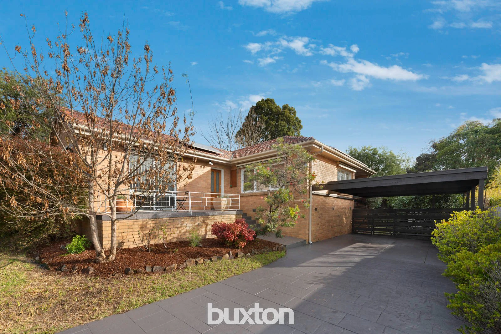 17 Vivianne Avenue, Mont Albert North, VIC