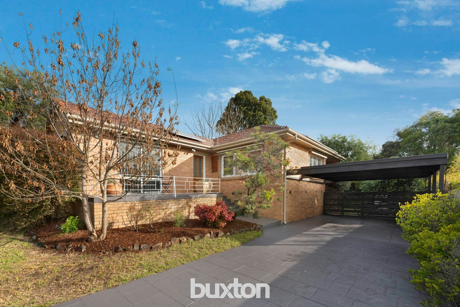 17 Vivianne Avenue, Mont Albert North, VIC