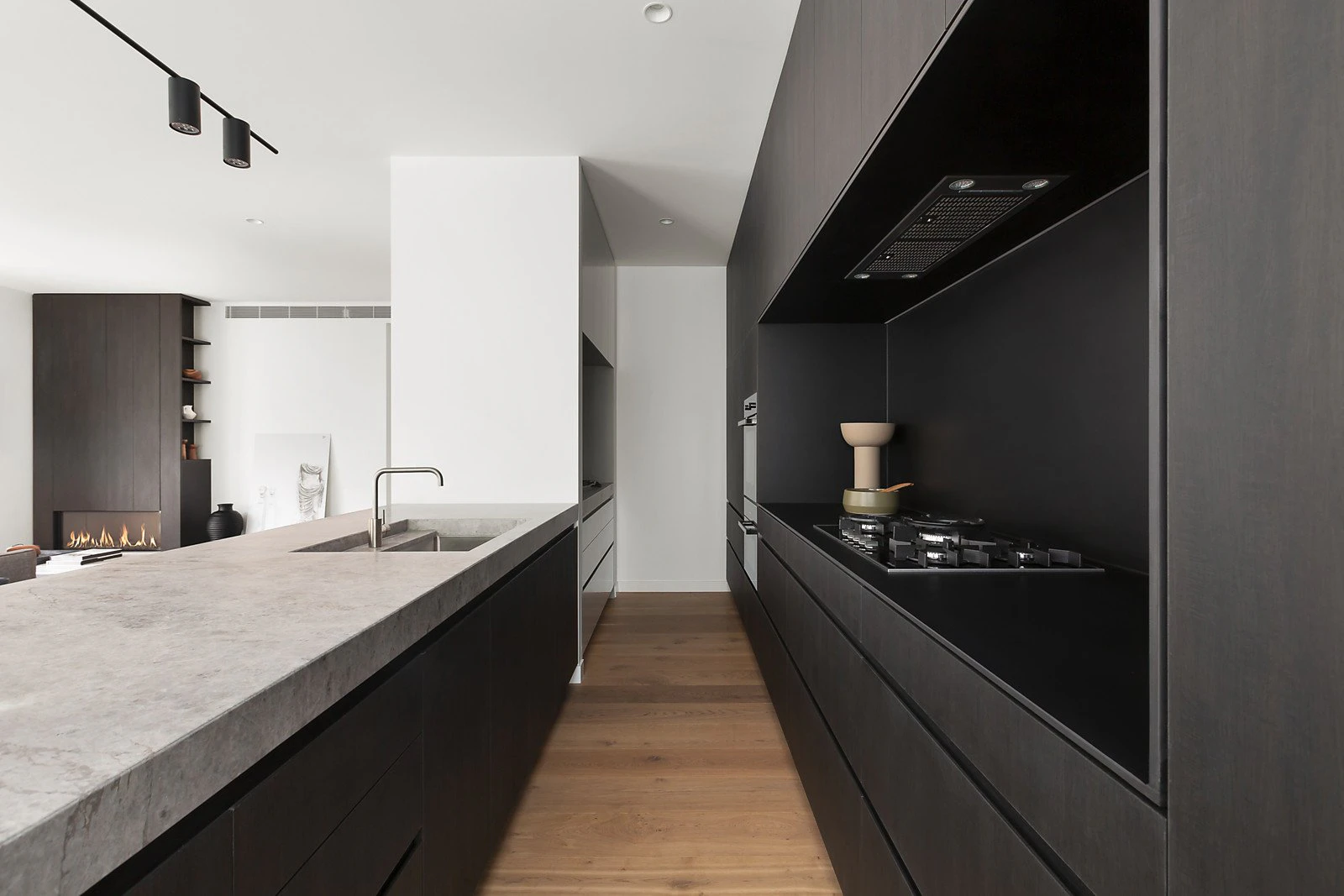 Residence 3, 18 Chambers Street, South Yarra, VIC