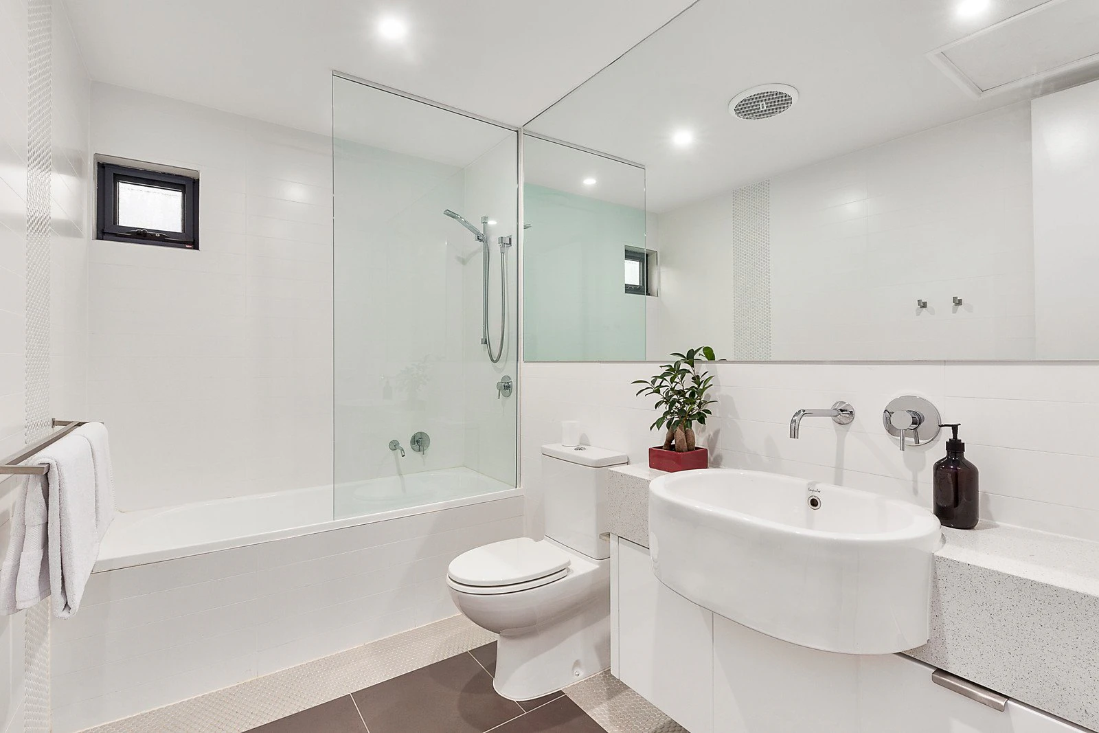 97 Stokes Street, Port Melbourne, VIC