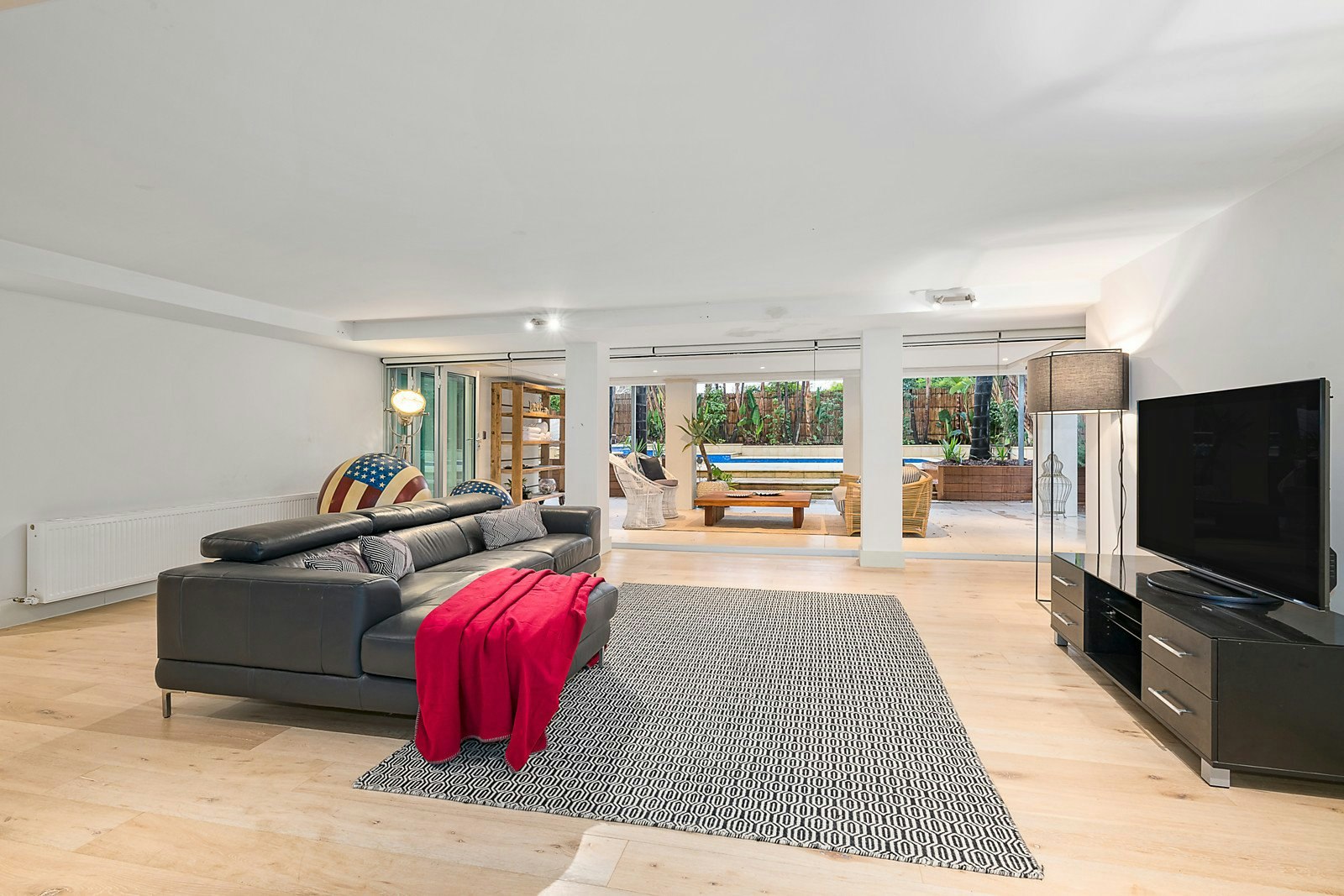 19 Stoke Avenue, Kew, VIC