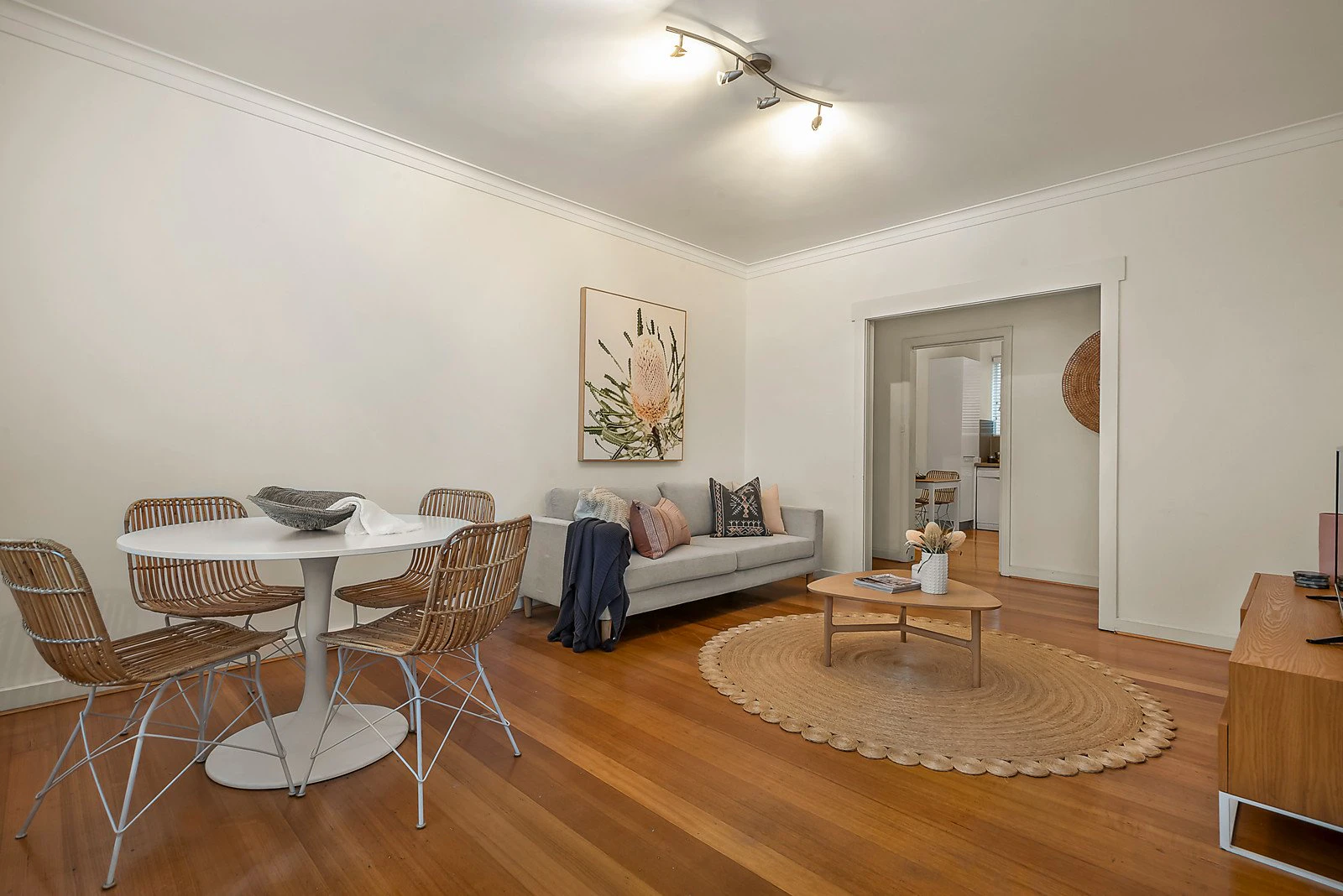 2/172 Wattletree Road, Malvern, VIC