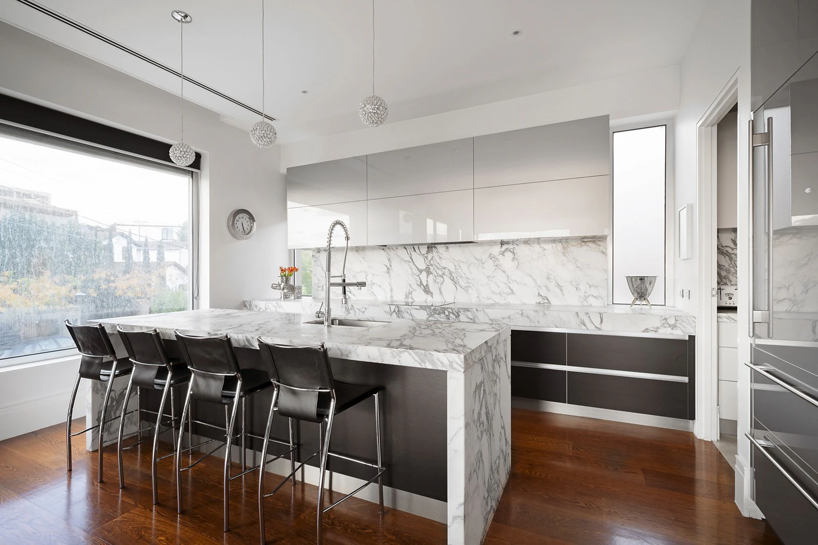 2/3 Martin Court, Toorak, VIC