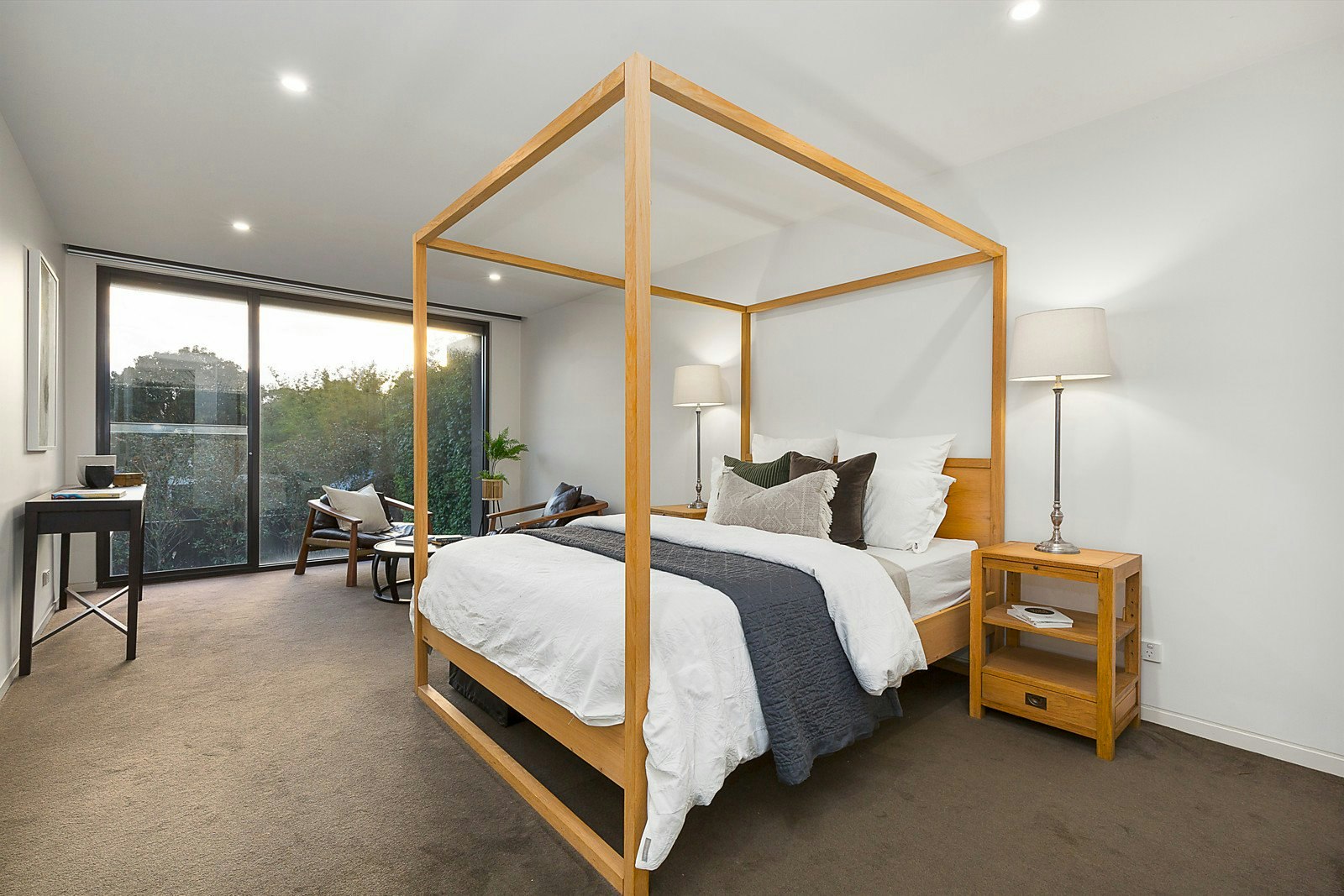 73 Asling Street, Brighton, VIC