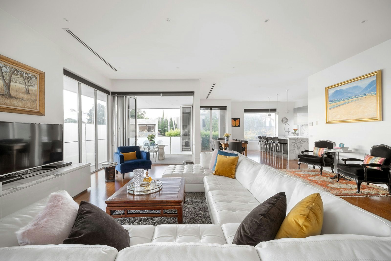 2/3 Martin Court, Toorak, VIC