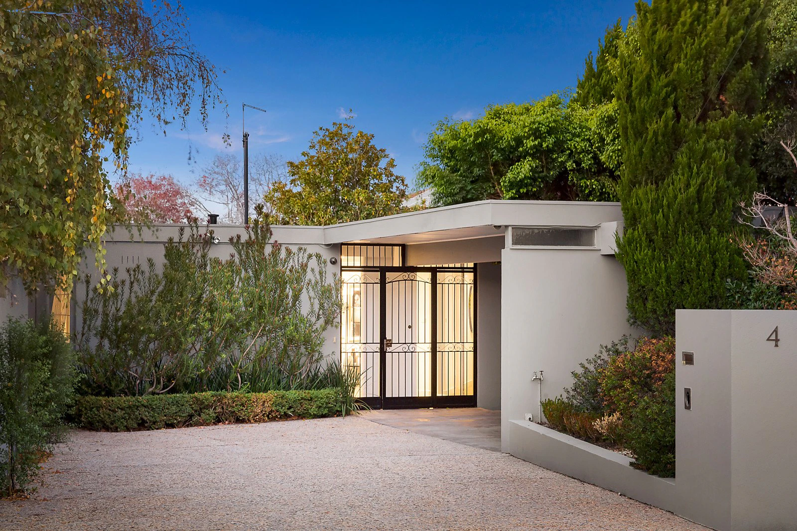 4 Avonbury Court, Brighton, VIC