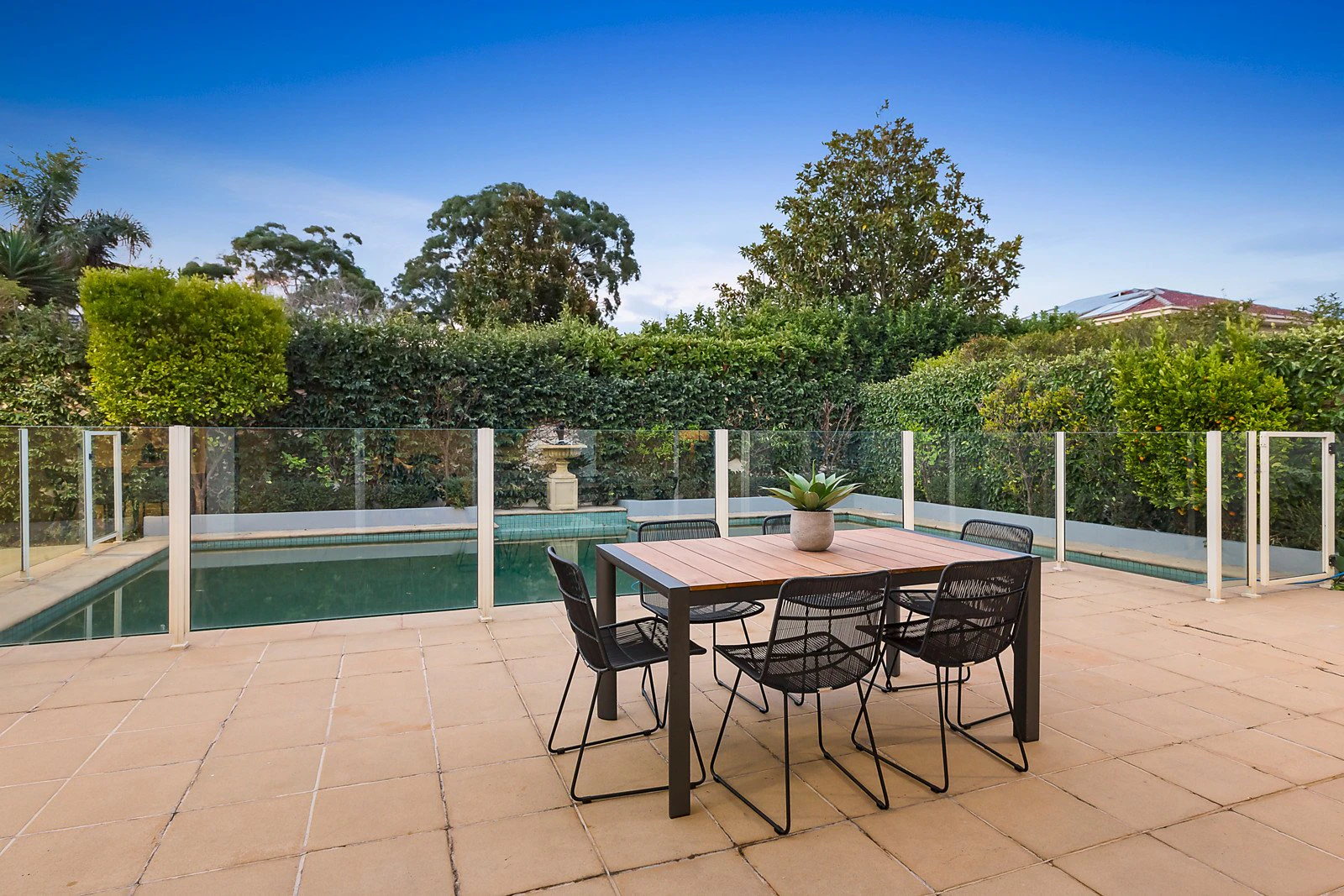 4 Avonbury Court, Brighton, VIC