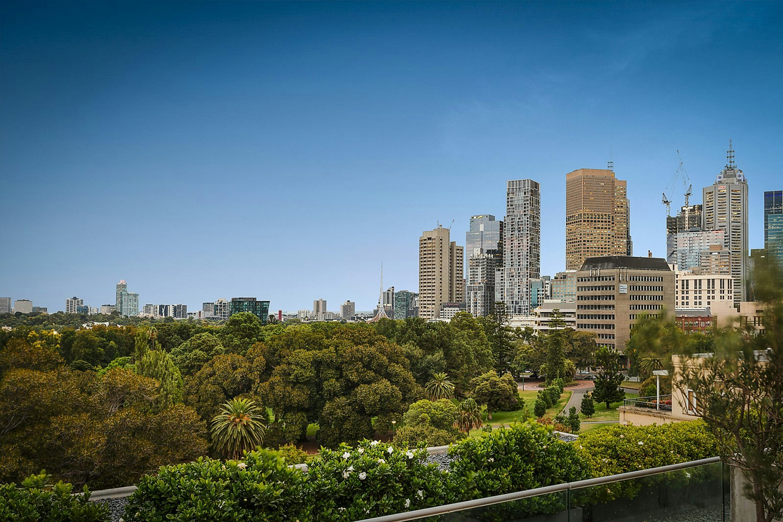 802/9 Eades Street, East Melbourne, VIC
