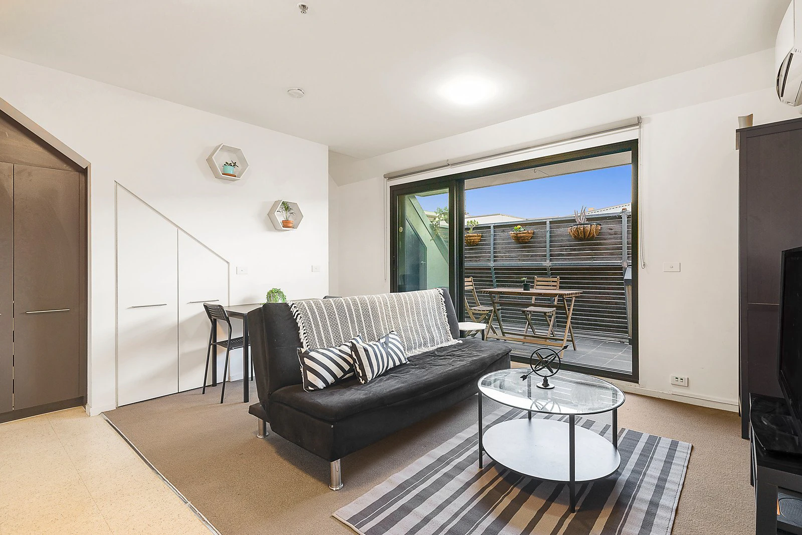 202/60 Wellington Street, St Kilda, VIC