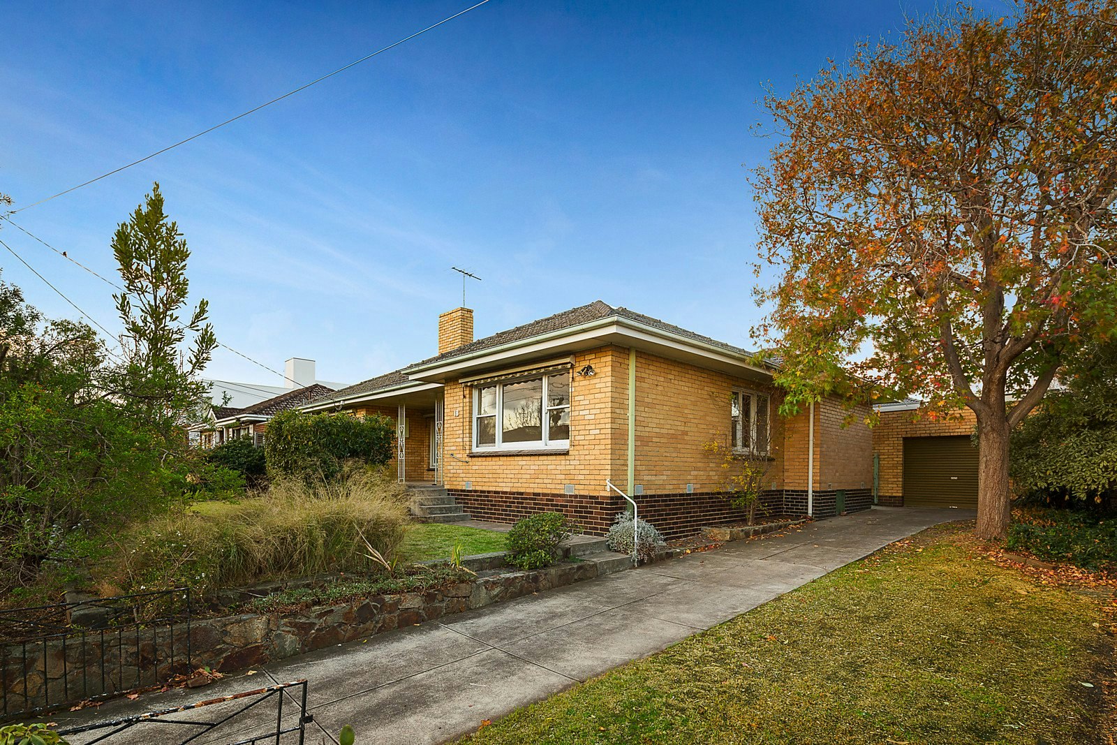 18 Wave Street, Hampton, VIC