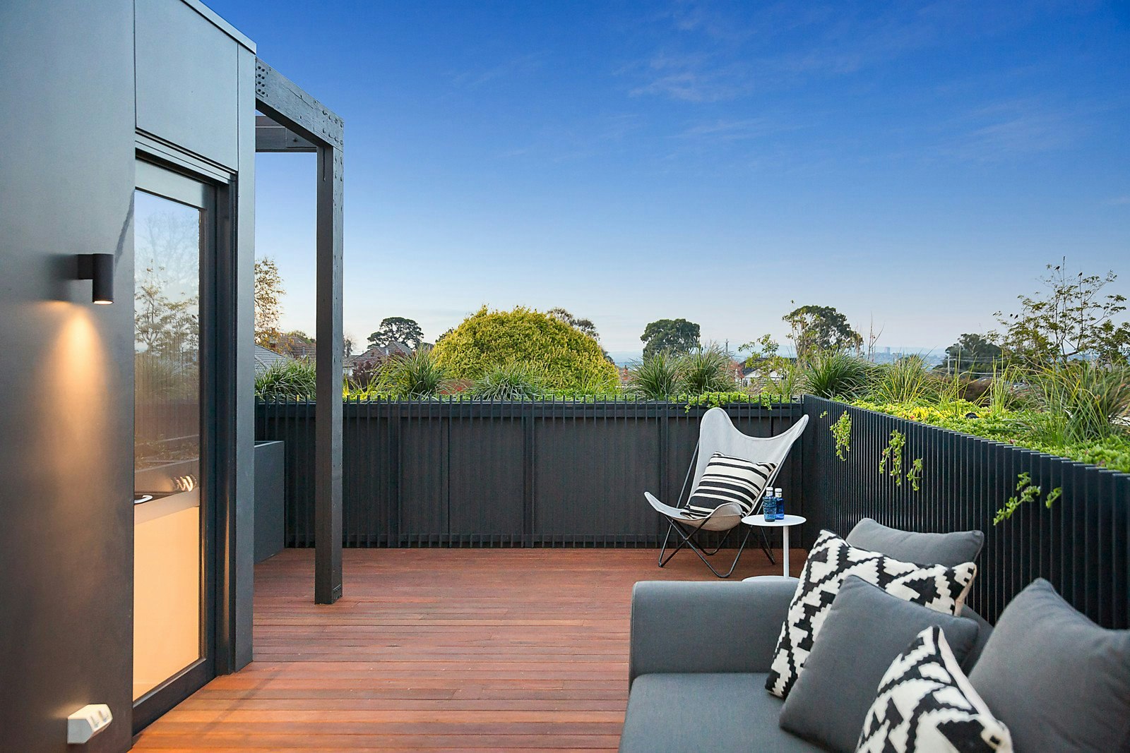 8/40 Walpole Street, Kew, VIC