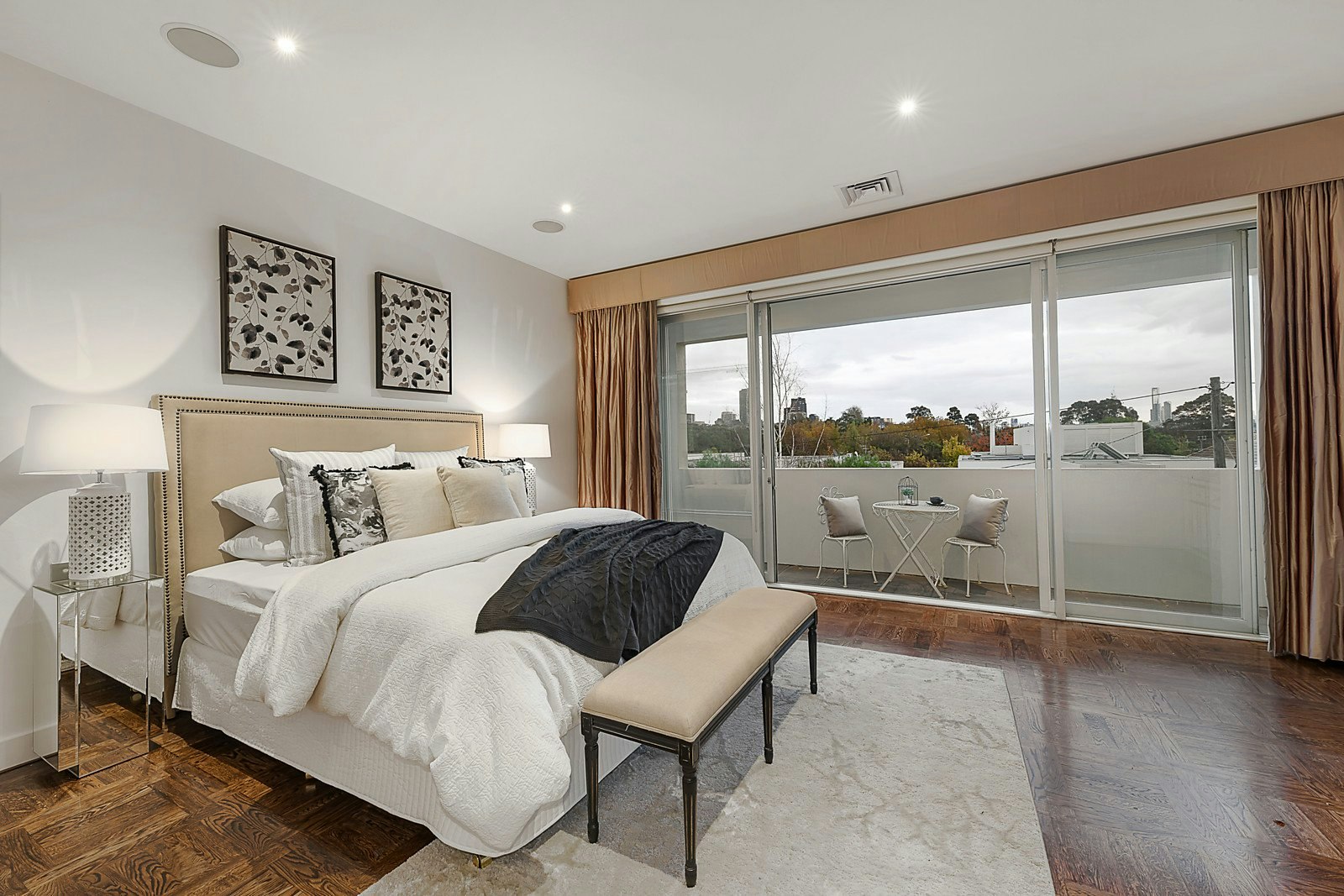 26 Cloverdale Avenue, Toorak, VIC