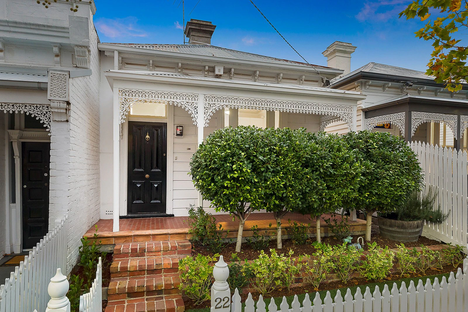 22 Mt Pleasant Grove, Armadale, VIC