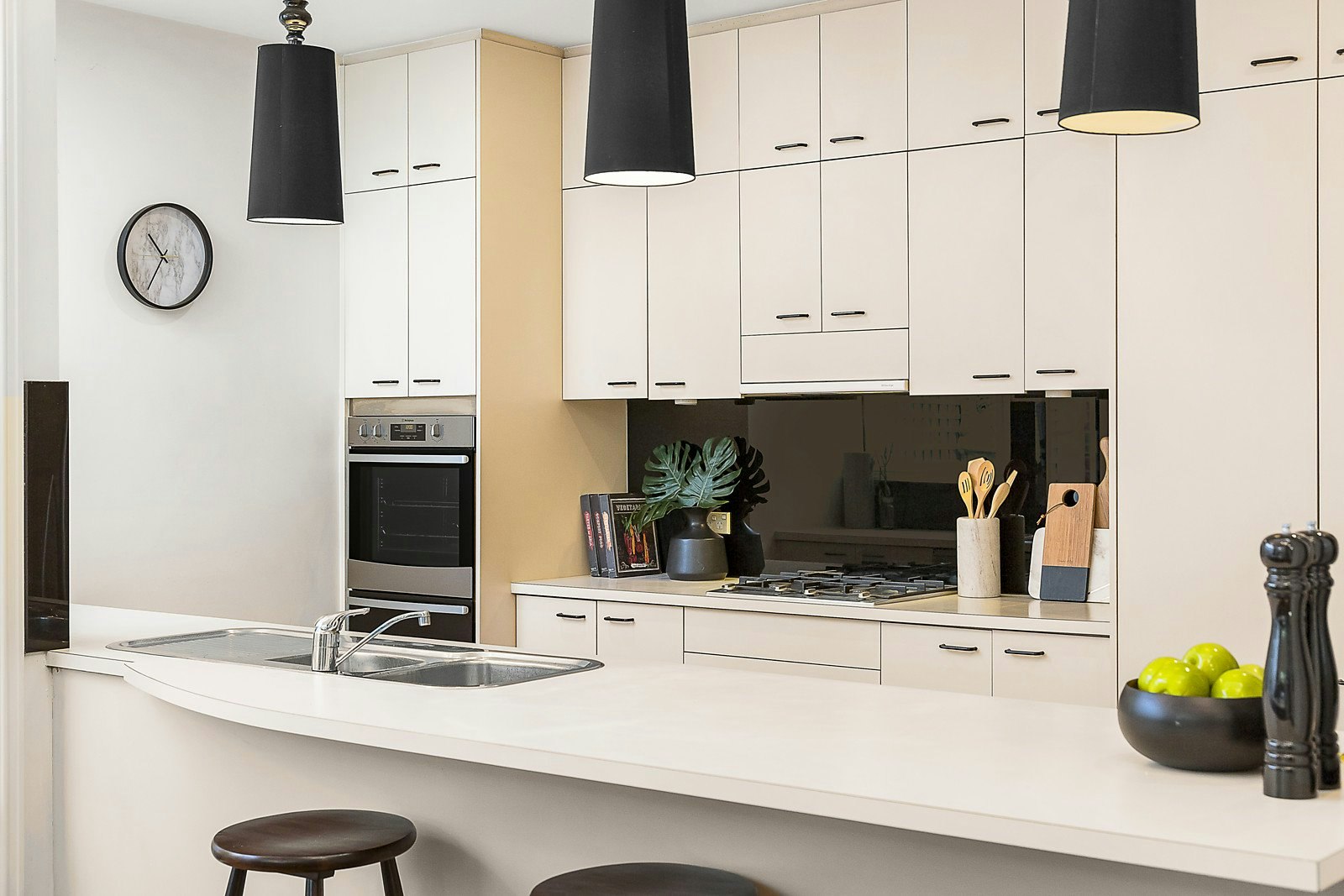 22 Mt Pleasant Grove, Armadale, VIC