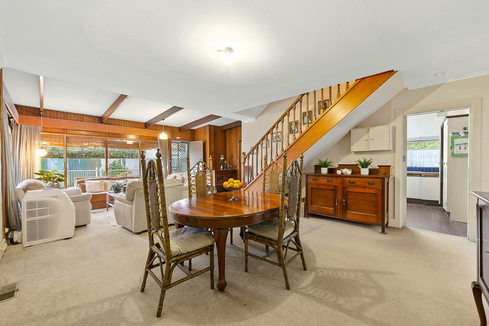 9 Rothesay Avenue, Brighton, VIC