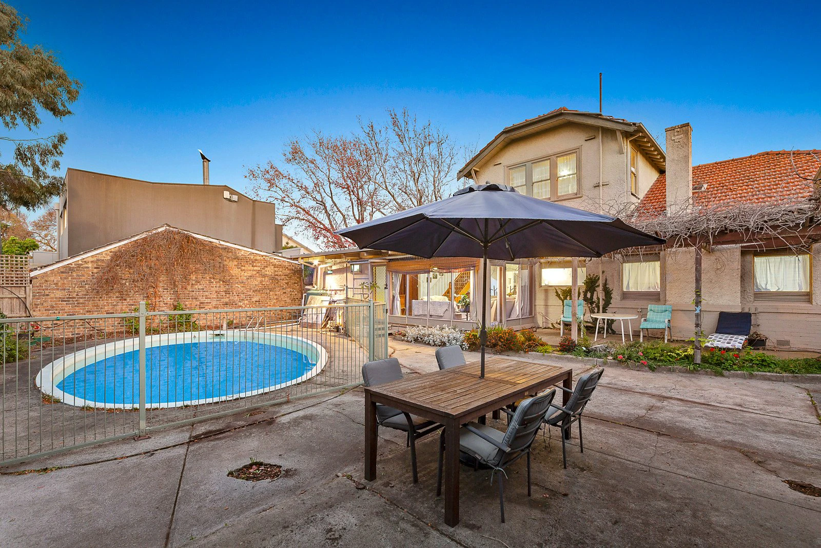 9 Rothesay Avenue, Brighton, VIC