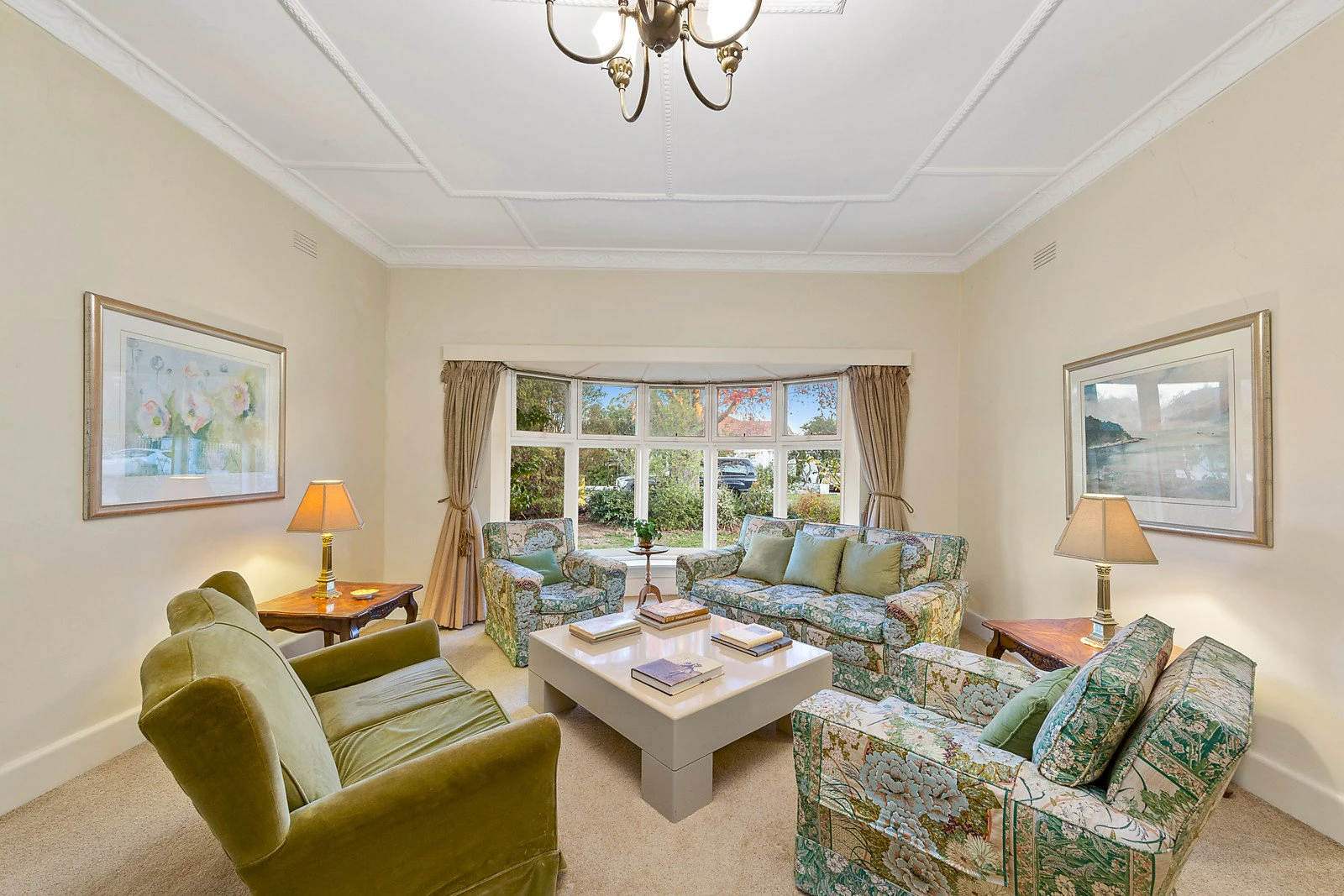 9 Rothesay Avenue, Brighton, VIC