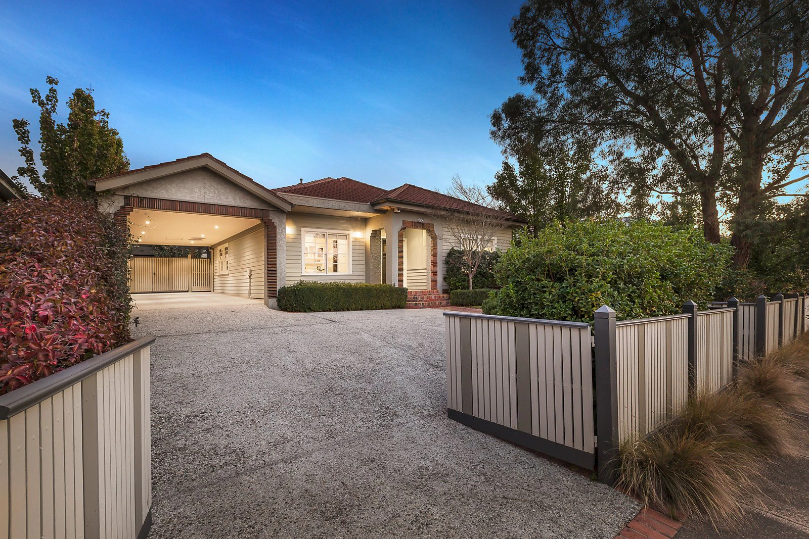 32 Baker Parade, Ashburton, VIC